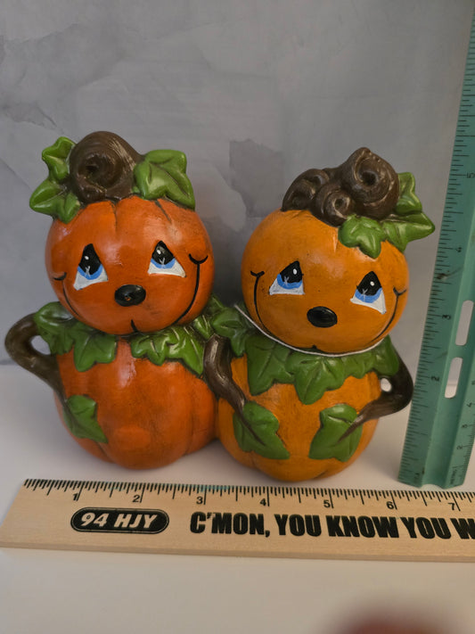 Pumpkin couple